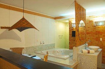 New Dhunas Motel - Adult Only