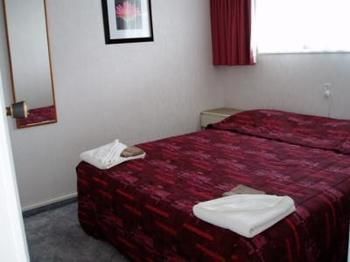 Surrey Court Motels