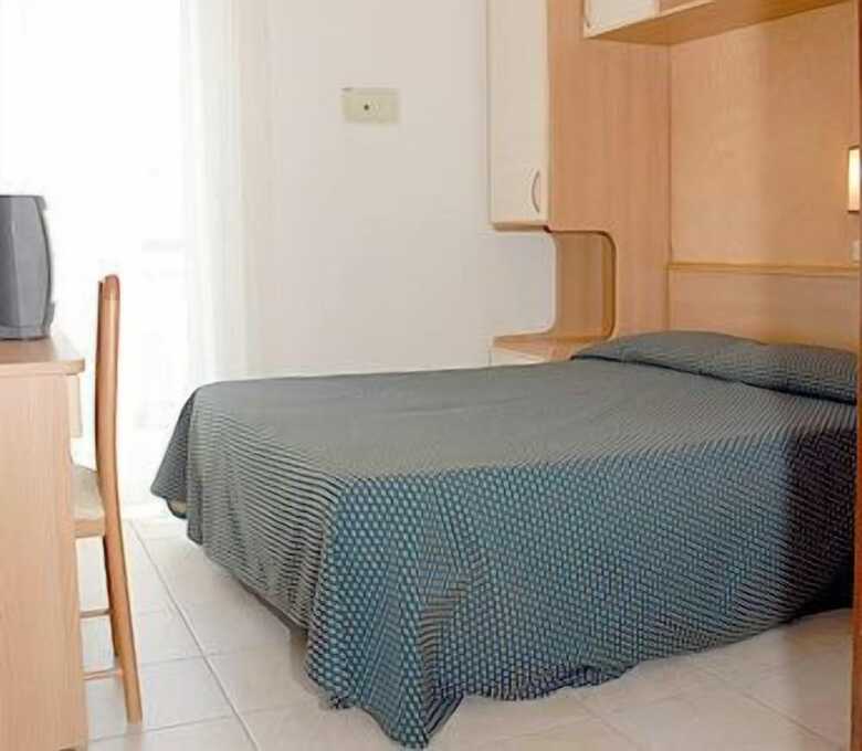 Hotel Ausonia