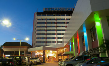 Benakutai Hotel And Apartemen