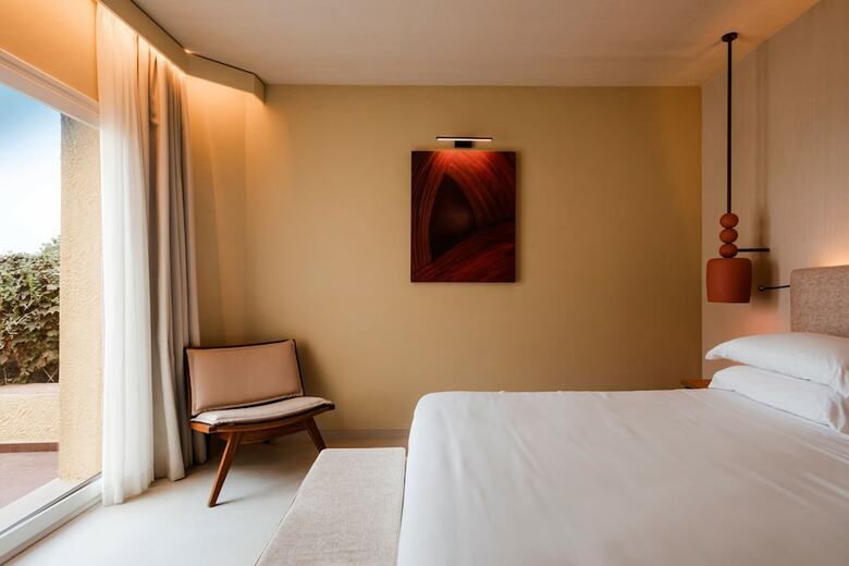 Hotel Mangia's Brucoli, Sicily, Autograph Collection