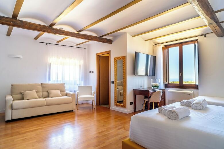 Grand Hotel La Batia