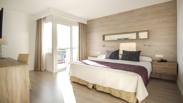 Hotel Globales Maioris