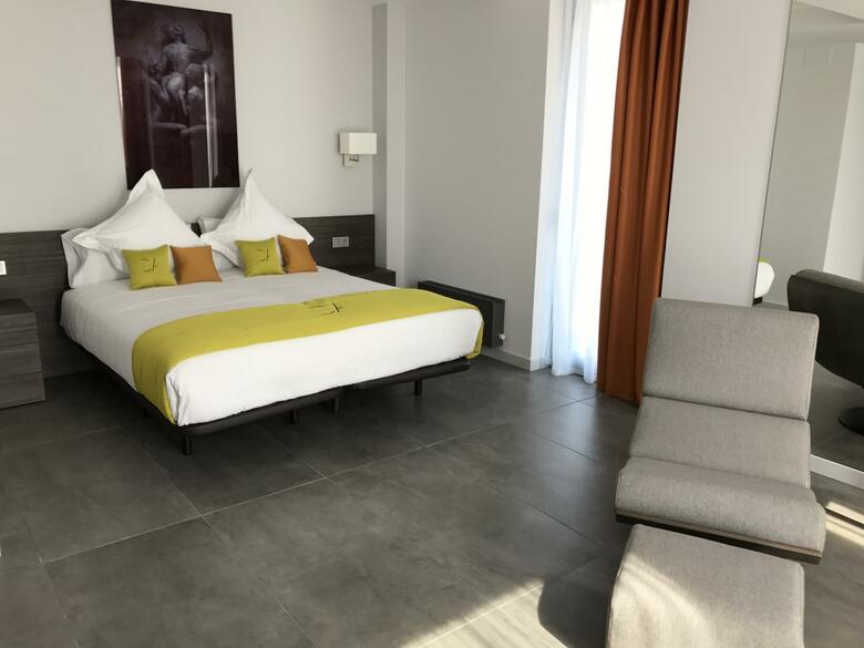 Cosmopolita Apartments Sants
