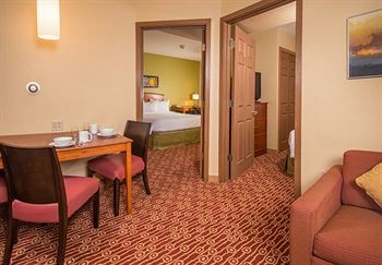 Hotel Towneplace Suites By Marriott Richmond