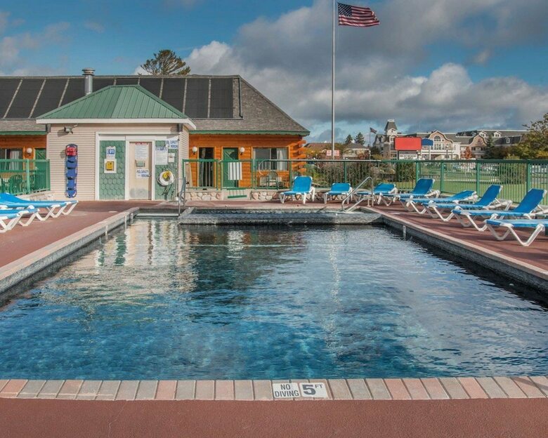 Motel Econo Lodge Mackinaw City