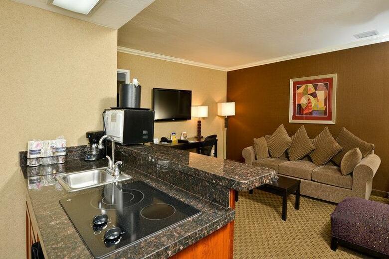 Best Western Innsuites Yuma Mall Hotel & Suites