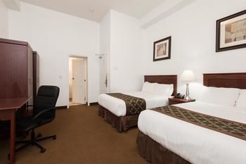 Hotel Knights Inn Toronto