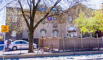 Hotel Knights Inn Toronto