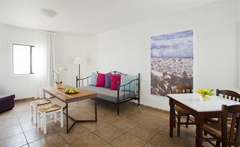 Apartamento Aliathon Holiday Village