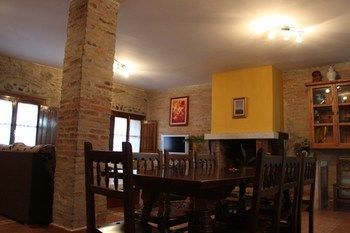 Apartamentos Y Casas Victor