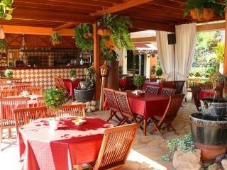 Hotel Segara Village