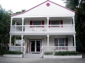 Hotel Amy Slate's Amoray Dive Resort