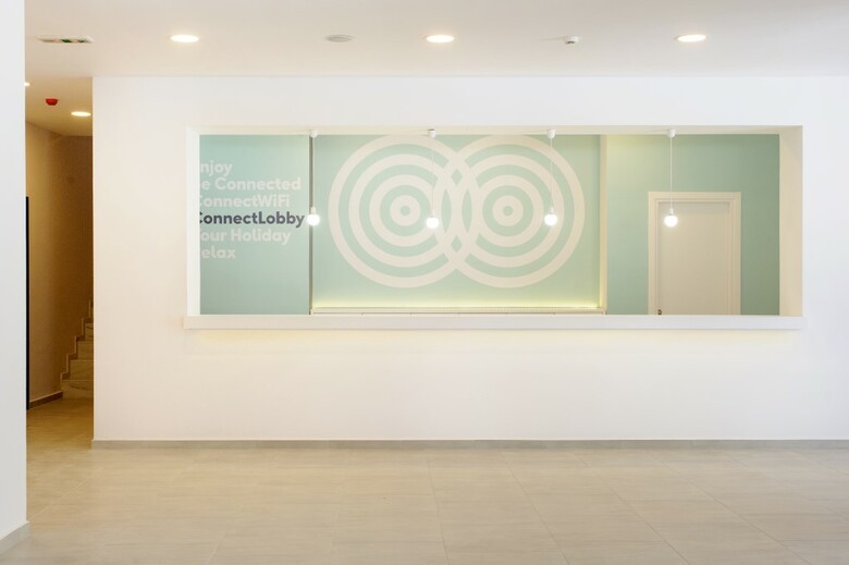 Hotel Sunconnect Evita