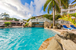Hotel Pineapple Beach Club