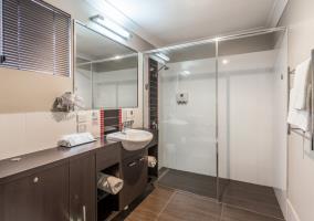 Quality Hotel Platinum Int`l