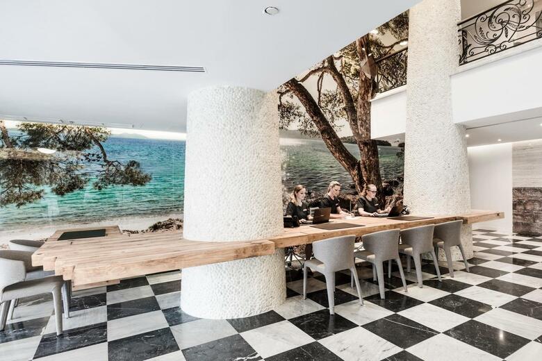 Hotel Pure Salt Garonda
