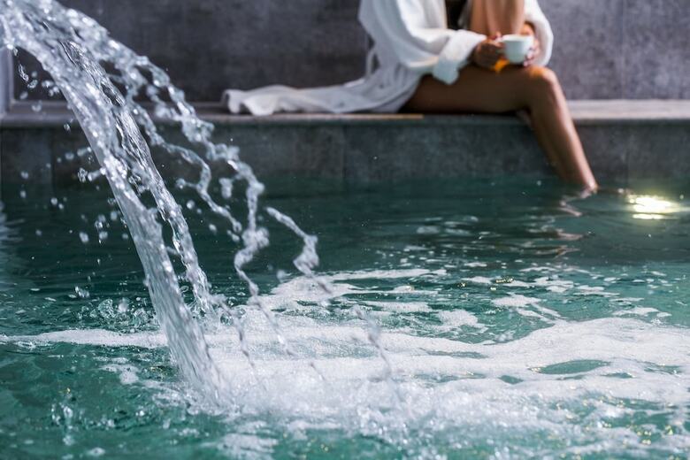 Hotel Pure Salt Garonda