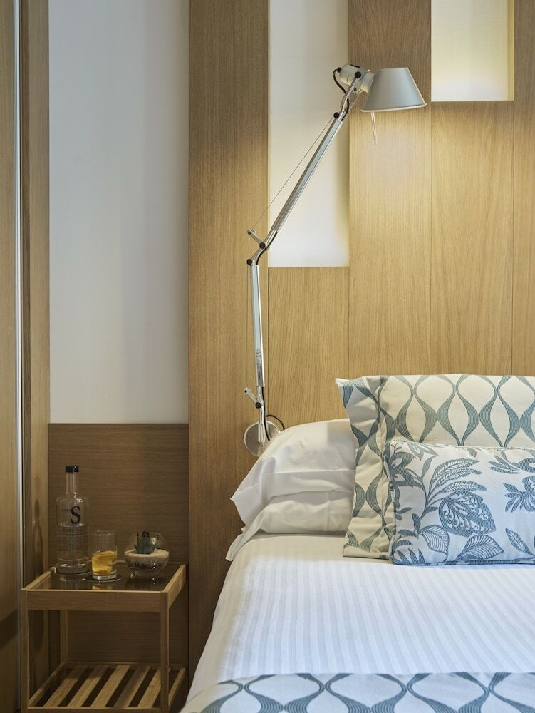Hotel Pure Salt Garonda