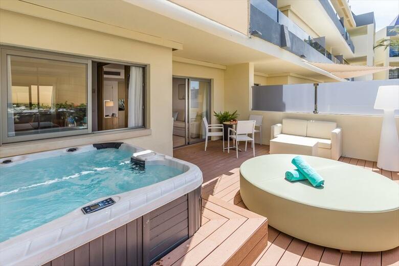 Aparthotel Zafiro Palmanova