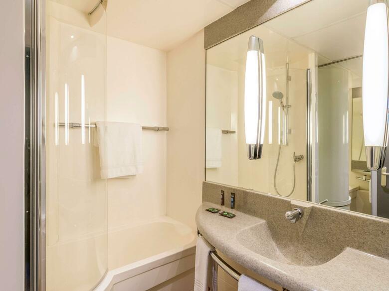 Hotel Novotel Creteil Le Lac