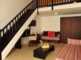 Hotel Mercure St. Martin Marina & Spa