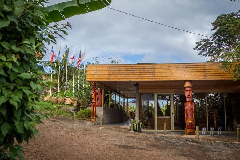 Hotel Easter Island Eco Lodge