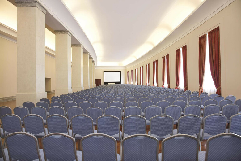 NH Gran Hotel Provincial