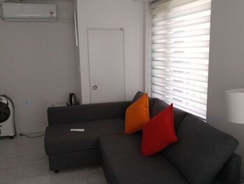 Hotel Myeongdong Artmonstay Guesthouse