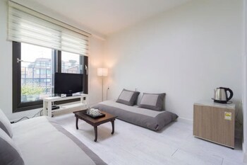 Hotel Myeongdong Artmonstay Guesthouse