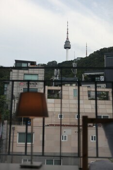 Hotel Myeongdong Artmonstay Guesthouse