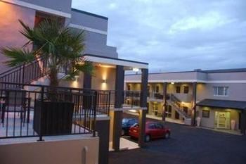 Dunedin Palms Motel