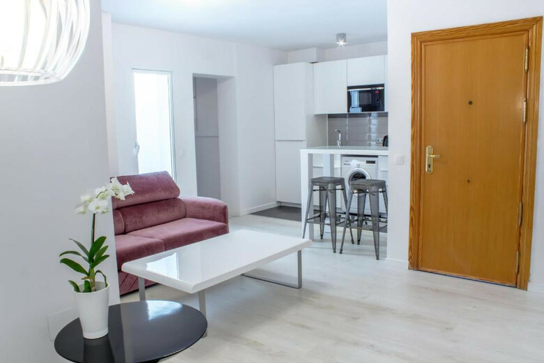 Santa Cruz Apartments