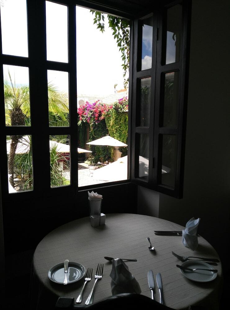 Los Olivos Hotel Boutique Y Restaurante