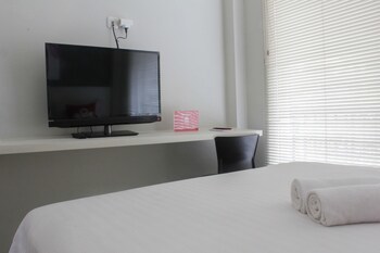 Hotel Zen Rooms Kuningan Anggrek