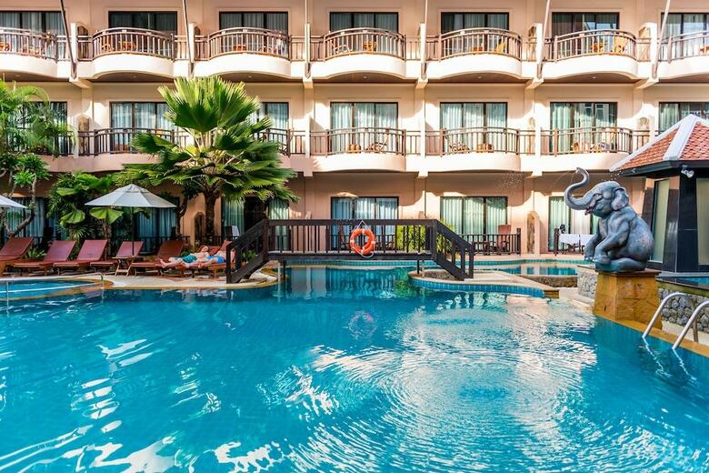 Hotel Nipa Resort