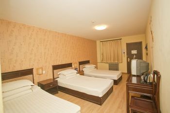 Beijing Saga International Youth Hostel