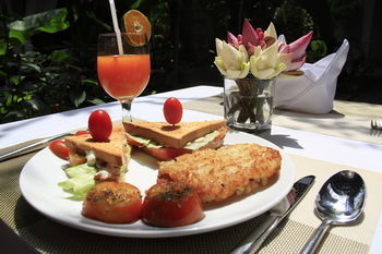 Hotel Cambana D'angkor Suites