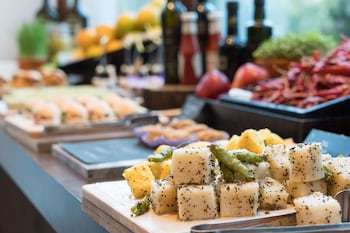 Hotel Four Points By Sheraton Ahmedabad