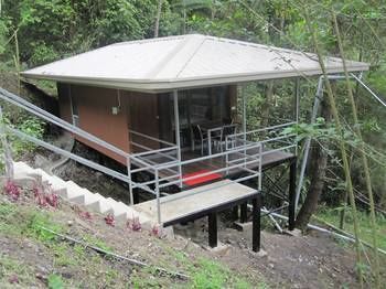 Posada J Residence
