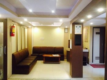 Festoon Hotel