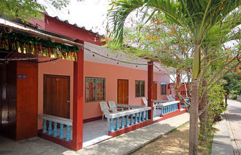 Hotel Gypsy Village 2