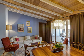 Hotel No 11 Apartments