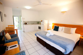 Hotel Trinity Beach Pacific Resort