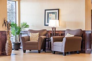 Hotel Comfort Inn & Suites