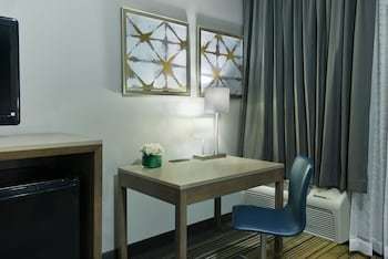 Hotel Oxford Suites Downtown Spokane