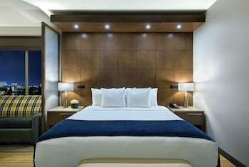 Hotel Oxford Suites Downtown Spokane