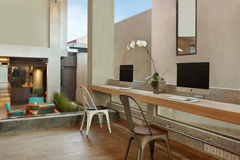 Hotel Ibis Bali Legian Street