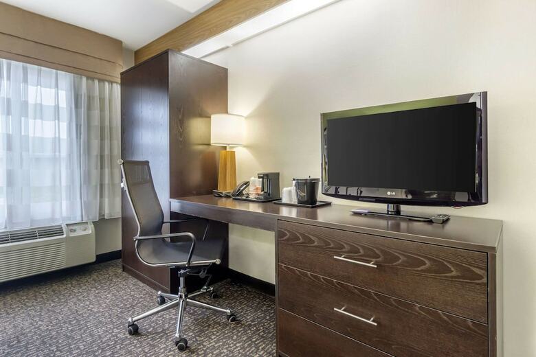 Hotel Sleep Inn Seatac Airport