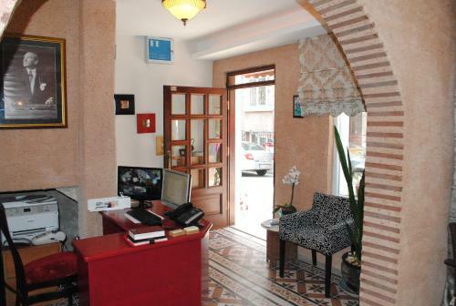 Hotel Buhara Family Inn